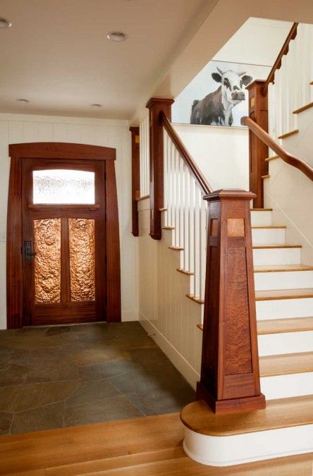 Craftsman Style Interior, Craftsman Staircase, Craftsman Interiors, Arts And Crafts Interiors, Craftsman Interior, Craftsman Homes, Arts And Crafts House, Craftsman Bungalow, Arts And Crafts Style