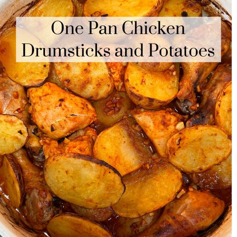 Mom Nutritionist, Chicken Drumsticks And Potatoes, Drumsticks And Potatoes, October Recipes, Baked Drumsticks, Dukan Recipes, 2024 Meals, Roasted Chicken Legs, Baked Chicken Drumsticks