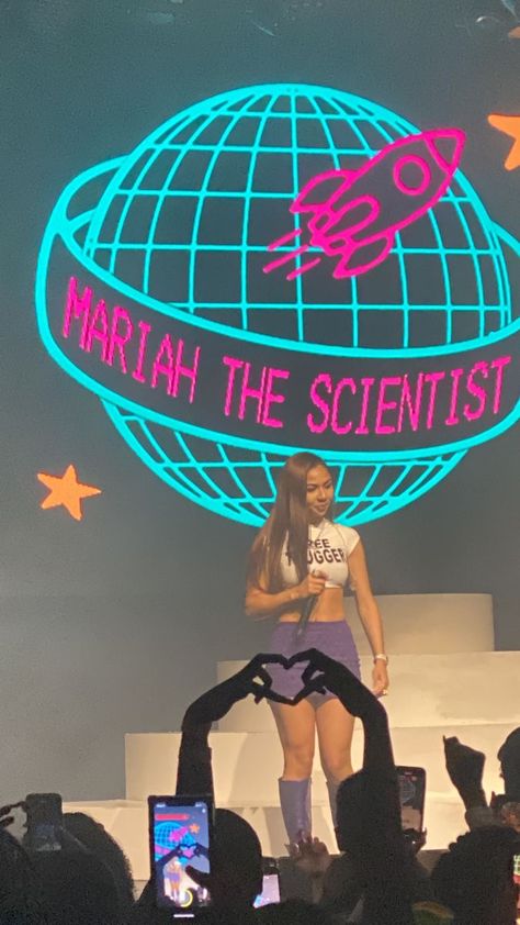 Mariahthescientist Wallpaper, Mariah The Scientist Wallpaper Iphone, Mariah The Scientist Lockscreen, Mariah The Scientist Aesthetic Wallpaper, Mariah The Scientist Wallpaper, Mariah The Scientist Outfits, Rnb Aesthetic, Mariah The Scientist, The Scientist