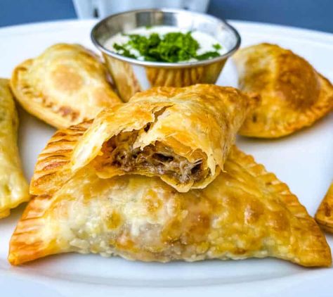 Easy Beef Empanadas Recipe Goya Empanadas Recipe, Cheese Empanadas Recipe, Beef Empanadas Recipe, Cheese Empanadas, Empanada Recipe, Beef Empanadas, Colombian Food, Fry Recipes, Beef And Potatoes