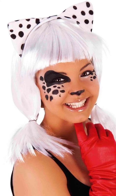 Dalmation Face Paint, Dalmation Makeup, Dalmatian Dog Costume, Dog Makeup, Festival Face Paint, Festival Face, Batman And Catwoman, Face Painting Halloween, Halloween Make Up