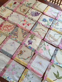 Vintage embroidery quilt -- that's a thought, but i don't know if I want to cut up mom's work. Handkerchief Crafts, Embroidery Quilt, Baby Pattern, Embroidered Quilts, Embroidery Patterns Vintage, Pola Sulam, Linen Quilt, Memory Quilt, Patchwork Quilting