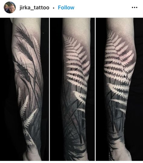 Tattoo Sleeve Negative Space, Botanical Tattoo Sleeve, Natur Tattoo Arm, Nature Tattoo Sleeve, Fern Tattoo, Tattoo Dotwork, Tattoo Minimal, Blackout Tattoo, Nature Tattoo