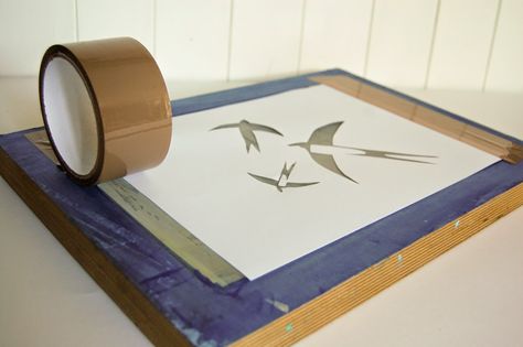 A simple stencil screen-print DIY This project is designed to give you a quick and easy taster into screen-printing on fabric. You can pl... Simple Stencil, Diy Screen, Screen Printing Materials, Print Design Template, Diy Screen Printing, Screen Printing Art, Screen Printing Machine, Stencil Printing, Stencil Diy