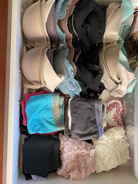 Bra Organization, Shopping Pictures, Fake Ft Call, Bedroom Redesign, Classy Closets, Apple Gift Card, Good Attitude Quotes, Closet Accessories, Lingerie Drawer