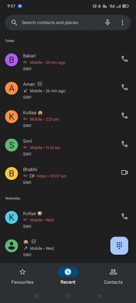 Love Calling Phone, Fake Call Snap, Fake Smile For Dp, Video Call Snap, Video Call Pic, Call Snap, Fake Couple Snaps, Instagram Dp Aesthetic, Call Time Pic