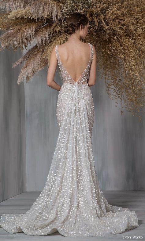 Fitted Sparkle Wedding Dress, Wedding Fit And Flare Dresses, Wedding Dresses Pearl And Lace, Fit And Flate Wedding Dresses, Fully Beaded Wedding Dress, Sparkle Trumpet Wedding Dress, Beaded Fit And Flare Wedding Dress, Plunge Wedding Dress Neckline, Luxury V-neck Wedding Dress With Fitted Bodice