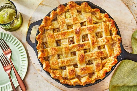 Green Tomato Pie Granny Smith Apple Pie Recipe, Granny Smith Apple Pie, Apple Pear Pie, Pear Pie, Granny Smith Apple, Roasted Apples, Apple Pie Recipe, E Mc2, Apple Pear