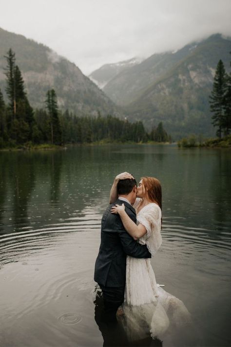 This couple had a change of wedding plans due to the pandemic. Instead they hiked in the rain where they got engaged and exchanged vows at a waterfall. Photo by Jaci Vigil Photography Wallowa Lake Wedding, Waterfall Wedding Photos, Unique Wedding Venue Ideas, Affordable Destination Wedding Locations, Bali Photoshoot, Affordable Destination Wedding, Best Destination Wedding Locations, Waterfall Elopement, Rain Wedding