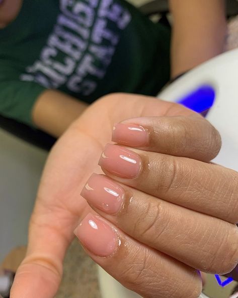 Acrylic Overlay On Long Natural Nails, Transparent Pink Nails Acrylic Short, Pink Clear Acrylic Nails Short, Pink Acrylic Overlay Natural Nails, Clear Nails Short, Short Natural Nails Acrylic, Short Clear Acrylic Nails, Acrylic Nails On Black Women, Clear Pink Acrylic Nails Short Square