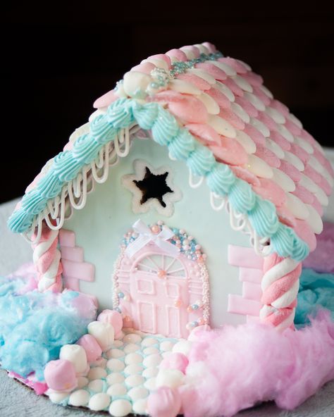 Cotton Candy gingerbread house 😍 #christmas #gingerbreadhouse #royalicing #baking Girly Gingerbread House Ideas, Pink And Blue Gingerbread House, Gingerbread House Rainbow, Purple Gingerbread House, Unicorn Gingerbread House, Mermaid Gingerbread House, Taylor Swift Gingerbread House Ideas, Gingerbread House Funny Ideas, Preppy Gingerbread House Ideas