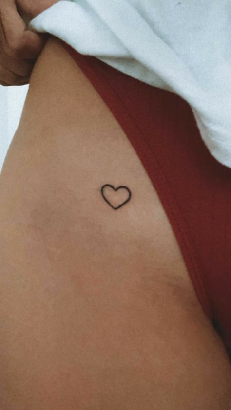 Small Pelvic Tattoo, Simple But Cute Tattoos, Small Intimate Tattoo, Simple Hip Tattoos Women, Small Tattoo Heart, V Line Tattoos Women, Secret Tattoos For Women, Heart Tattoo Aesthetic, Pelvic Tattoos