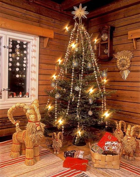 Traditional Tree of Finland Viking Christmas Tree, Finnish Christmas Decorations, Viking Christmas Decorations, Norwegian Christmas Decorations, Nordic Yule, Norse Traditions, Happy Yule, Pagan Sabbats, Finnish Christmas