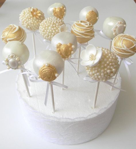 Group of beautiful Vintage pops Pearls Wedding Theme, Elegant Cake Pops, Eid Moubarak, Pearl Bridal Shower, Cake Pop Designs, Pearl Anniversary, Cake Pop Decorating, Wedding Cake Pops, Lace Wedding Cake