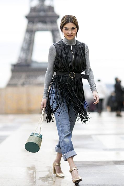 High-End Street Style Shines at Haute Couture Fashion Week in Paris - Fasion translated to the streets .Personal style and self confidence go hand in hand. #streetstyle #personalstyle #streetstyleparis #streetstylechic #streetstylenewyork #streetstylecasual #streetstylesimple Fringe Vest Outfit, Fringed Vest Outfit, Denim Street Style, Vest Outfit, Fashion Week 2016, Fringe Vest, Street Style Paris, Street Style Chic, Cool Street Fashion