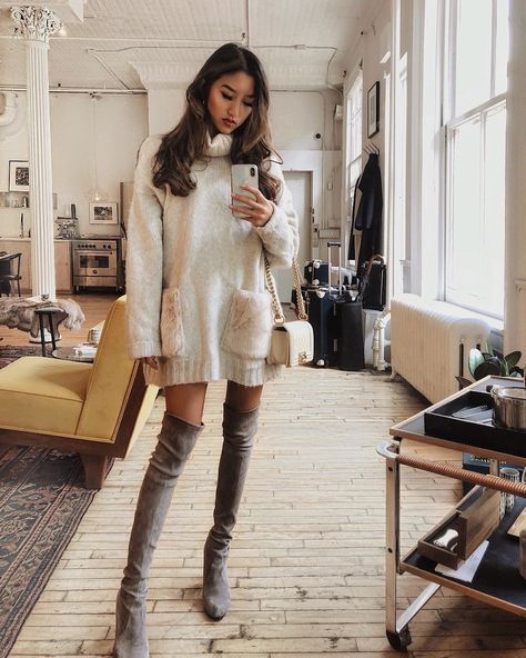 Sunday style inspo ❤️❤️❤️❤️ | @claudia.cheng 5050 Boots, Stuart Weitzman Lowland, Above Knee Boots, Stuart Weitzman 5050, Blue Suede Boots, Navy Boots, Sunday Style, Stuart Weitzman Boots, Velvet Boots