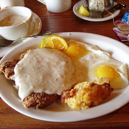 Cracker Barrel Copycat, Cracker Barrel Copycat Recipes, Cracker Barrel Chicken, Chicken Fried Steak Recipe, Cracker Barrel Recipes, Fried Steak Recipes, Country Fried Steak, Beef Steak Recipes, Copy Cat Recipe