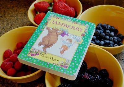 Jamberry Book, Weird Nostalgia, Friendship Activities, November Activities, Berry Jam, Preschool Literacy, Preschool Class, Activities Preschool, Book Party