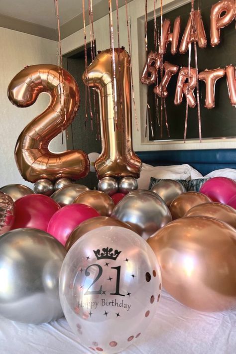 21st Birthday room decoration arranged by her best friend to surprise the bride on their bachelorette vegas weekend coordinated all online! 21st Birthday Vegas, 21st Birthday Decor, Birthday Las Vegas, Birthday Vegas, Bachelorette Vegas, Birthday Room, Birthday Room Decorations, 21st Birthday Decorations, Hotel Party