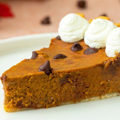 Chocolate Chip Pumpkin Pie | LIBBY'S® Perfect Pumpkin Pie, Pumpkin Whoopie Pies, Best Baking, Chocolate Garnishes, Pumpkin Pie Recipes, Creamy Mashed Potatoes, Milk Chocolate Chips, Pumpkin Cookies, Tart Recipes