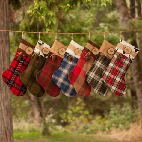 Farmhouse Christmas Stockings, Rustic Christmas Stocking, Family Christmas Stockings, Christmas Stockings Diy, Cabin Christmas, Navidad Diy, Woodland Christmas, Xmas Stockings, Christmas Stockings Personalized