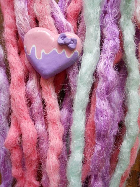 Pastel crochet dreads with cute heart charm, so cute! Pastel Dreadlocks, Pastel Locs, Natural Dreadlocks, Crochet Dreads, Dread Extensions, Jumbo Braids, Heart Hair, Dread Hairstyles, Make And Sell