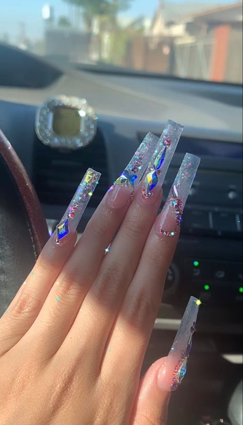 White Baddie Nails With Rhinestones, Rhinestone Layout Nails, Acrylic Nails Ideas Gems, Acrylic Nails Diamonds Rhinestones, Clear Diamond Nails, Clear Rhinestone Acrylic Nails, Long Acrylic Nails Gems, French Baddie Nails, Acrylic Nail Designs Glam