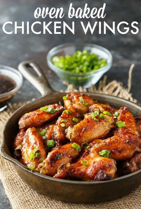 Amazing Wings Recipe, Juicy Chicken Wings, Snack Meals, Baked Chicken Wings Recipe, Oven Baked Chicken Wings, Oven Chicken Wings, Baked Chicken Wings Oven, Chicken Wing Recipes Baked, Wing Recipe