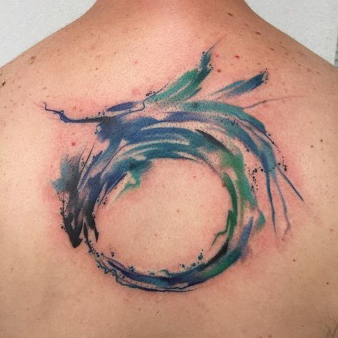 Fun ouroboros the other day :))) #tattoo #inked #qualitytattoos #abstracttattoo #goodtattoos #ink #superbtattoos #the_inkmasters #crazyytattoos #watercolortattoo #tattooistartmag #inkedmag #watercolourtattoo #iamshultztattoos #tattoooftheday #picoftheday #eternalink #inked_fx #cheyenne #cheyennetattoo Ouroboros Tattoo Men, Tattoo Wolf Men, Watercolor Dragon Tattoo, Wing Tattoo Men, Alchemy Tattoo, Ouroboros Tattoo, Tattoo Wolf, Tatoo Inspiration, Buddha Tattoos