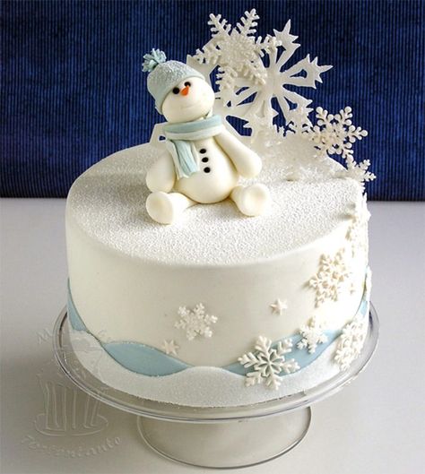 Christmas Cakes Images, Snow Cake, Snowman Cake, Christmas Cake Pops, Christmas Cake Designs, Happy Birthday Cake Images, Winter Schnee, Christmas Cake Decorations, Xmas Cake