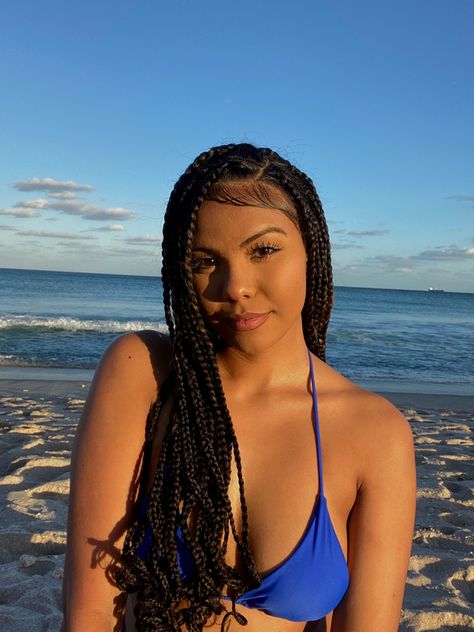 #beach #braids #goldenhour Box Braids Vacation, Beach Braids Black Women, Beach Braid Hairstyles, Beach Holiday Hairstyles, Fake Hair Braids, Vacation Hair, Beach Braids, Braid Inspiration, African Tops