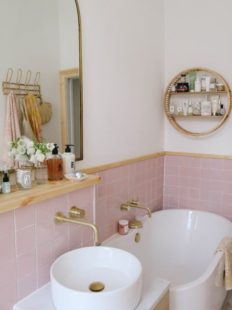 Hot pink bathroom