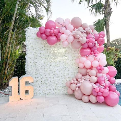 JanettLoveShop LLC on Instagram: "Cherry Blossom theme 🌸 #sweet16 #sweet16cherryblossomtheme #cherryblossom #cherryblossomtheme🌸 #sweet16party #cherryblossomballoons #pinkballoons" Pink Flower Sweet 16, Cherry Blossom Balloons, Sweet 16 Flower Wall, Sweet Sixteen Summer Party Ideas, 16 Birthday Backdrop Ideas, Sweet 16 Birthday Party Decorations, Sweet 16 Party Ideas Flowers, Sweet 16 Party Backdrop Ideas, Cherry Blossom Balloon Arch