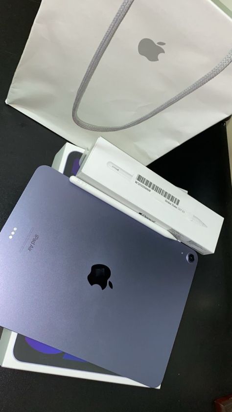 Ipad Aesthetic Purple, Purple Ipad Aesthetic, Ipad Air Purple, Ipad Air Aesthetic, Ipad Purple, Purple Ipad, Apple Fashion, Purple Instagram, Apple Aesthetic