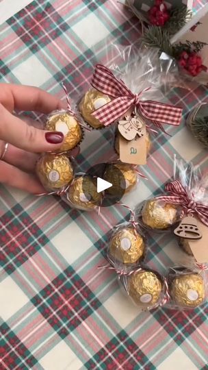 1.2M views · 16K reactions | Idea de detalle navideño 🎁 | Liz Tellez Ra | Liz Tellez Ra · Original audio Christmas Favors Diy, Julkransar Diy, Hadiah Diy, Christmas Orange, Christmas Favors, Orange Garland, Kraf Diy, Holiday Crafts Christmas, December 17