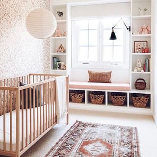 Spoak (@spoakdecor) • Instagram photos and videos Baby Nursery Inspiration, Apartment Decoration, Nursery Shelves, Girl Nursery Room, Baby Room Inspiration, Nursery Room Inspiration, Beautiful Nursery, Nursery Inspo, Nursery Baby Room