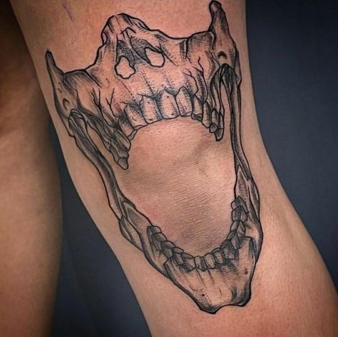 Bone Knee Tattoo, Skull Over Knee Tattoo, Knee Tattoo Men Skull, Skull Jaw Knee Tattoo, Jaw Knee Tattoos Women, Both Legs Tattoo, Jaws On Knee Tattoo, Skull Elbow Tattoo Men, Knee Mouth Tattoo