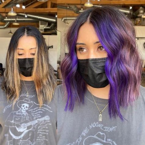 Y2k Hair Highlights, Hairstyles With Purple Highlights, Hair Highlights Purple, Pops Of Color Hair, Hairstyles With Purple, Magenta Highlights, Highlights Purple, Purple Brown Hair, Purple Hair Highlights