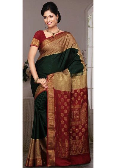 Latest Mysore Silk Saree, Mysore Silk Saree Wedding, Saree Design For Wedding, South Indian Silk Saree, Mysore Silk Sarees, Golden Jewellery, Bollywood Designer Sarees, Gayatri Devi, Latest Silk Sarees