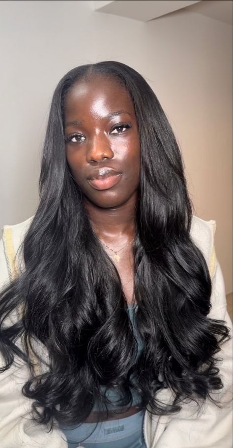 Medium Length Haircut For Thick Hair Black Women, Sew In Yaki Straight, Raw Hair Sew In, Birthday Hair Ideas Black Women, Light Yaki Sew In, Straight Sew In Weave With Leave Out Middle Part, Sew In Aesthetic, Leave In Hairstyles, 24 Inch Sew In