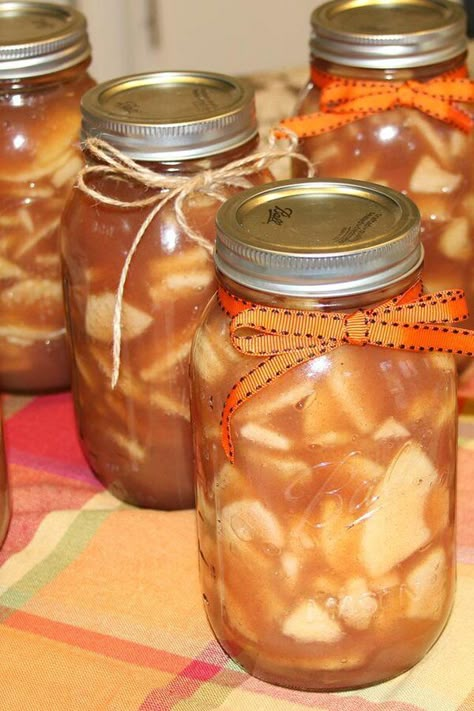 Canning Apple Pie Filling, Canned Apple Pie, Gluten Free Apple Recipes, Canning Apples, Apple Pie Filling Recipes, Pie Fillings, Pressure Canning Recipes, Homemade Apple Pie Filling, Canned Apple Pie Filling