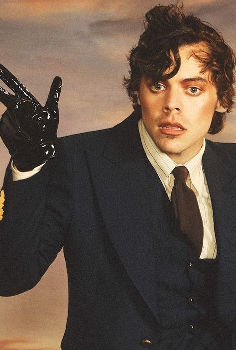 Francis Wolff, Beauty Papers, Harry Styles Poster, The Rocky Horror Picture Show, Haikou, Harry Styles Wallpaper, Harry Styles Pictures, Harry Styles Photos, Mr Style