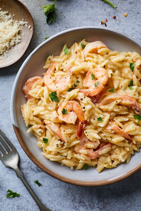 Fish Orzo Recipes, Creamy Shrimp Recipes With Rice, Fish With Orzo, Shrimp Scampi Orzo Recipes, Garlic Butter Prawn Orzo, Fish And Orzo Recipes, Lemon Shrimp Orzo Recipes, Lemon Orzo With Shrimp, Lemon Garlic Shrimp Orzo