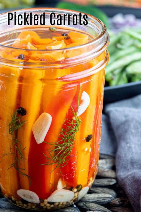 Easy Pickled Carrots Recipe, Quick Pickled Carrots, Spicy Pickled Carrots, Dill Carrots, Pickled Carrots Recipe, Quick Pickled Vegetables, Ground Beef Breakfast, Pickled Beets Recipe, Quick Pickle