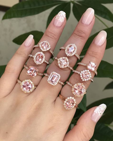 Daisies and sparkles ✨ 💍 💎 Which @lamoredesign peach sapphire ring do you like best? #ad #rosegold #pinksapphire #weddingchicks… Engagement Ring Shopping, Peach Sapphire Rings, Rings Promise, Peach Sapphire, Rose Gold Engagement, Shop Engagement Rings, Sapphire Engagement, Rose Gold Engagement Ring, Halo Engagement Ring