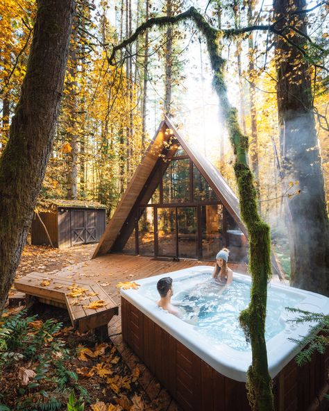 Cute Cabins, Ecological House, National Parks America, A Frame Cabins, Cabin In The Mountains, Jacuzzi Outdoor, Getaway Cabins, Little Cabin, A Frame Cabin