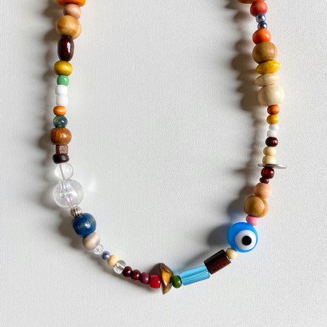 Damon Albarn 90s Outfits, 90s Beaded Necklace, Damon Albarn Outfit, Damon Albarn Necklace, Chunky Beaded Necklace, Mixed Bead Necklace, Beaded Neckalce, Cute Evil, 90s Necklace