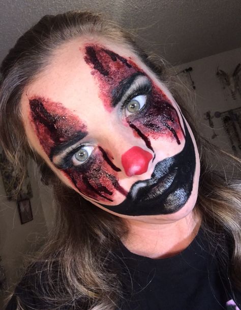 Scary clown makeup Scary Clown Makeup Ideas, Scary Cute Clown Makeup, Clown Makeup Scary, Scary Jester Makeup, Womans Scary Clown Makeup, Deranged Clown Makeup, Gory Clown Make Up, Scary Colorful Clown Makeup, Jester Makeup