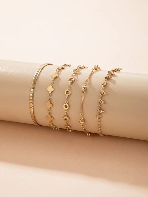 Clover Decor, Latest Bracelets, Dainty Gold Bracelet, Gold Bracelet Set, Free People Jewelry, Adjustable Jewelry, Gold Bracelet For Women, Gold Bracelets, Fashion Accessories Jewelry