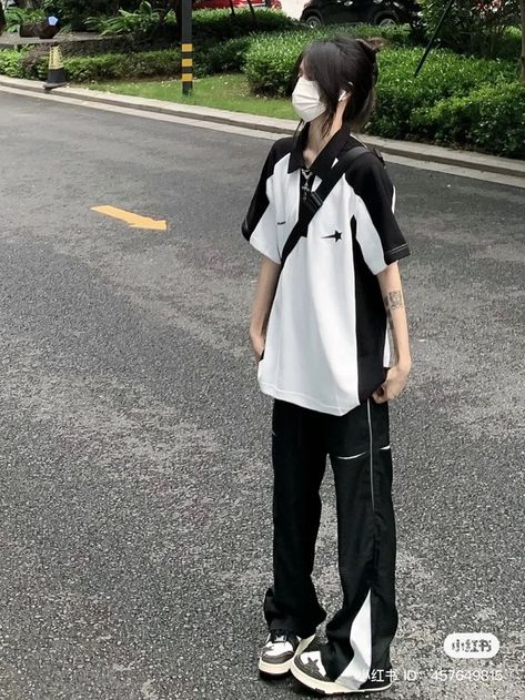 Slay Clothes, Korean Tomboy, Korean Girl Style, Boyish Girl, Baggy Outfit Ideas, Boyish Outfits, Streetwear Inspiration, Clothing Shopping, Outfit Korean